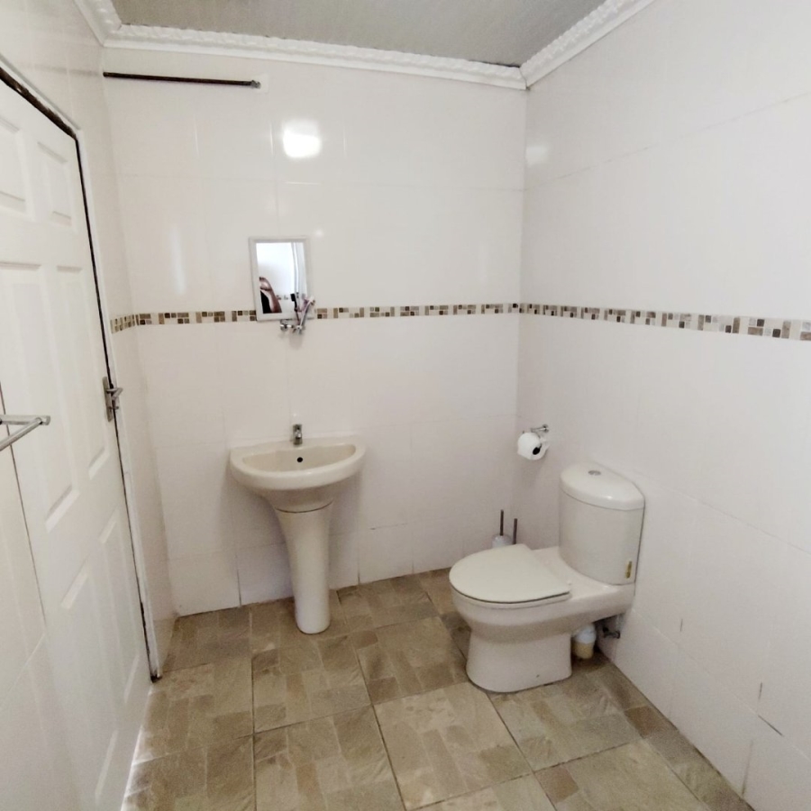 4 Bedroom Property for Sale in Mdantsane Eastern Cape